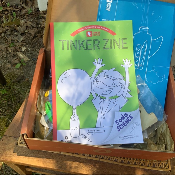KIWICO BOTTLE ROCKET KIT SODA SCIENCE Tinkerzine NEW IN BOX - Picture 2 of 6